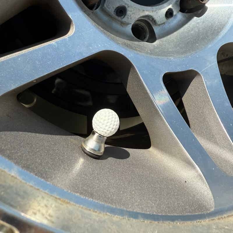 Golf Ball Style Tire Valve Ste - огляд і ціна Steering Wheel Cover