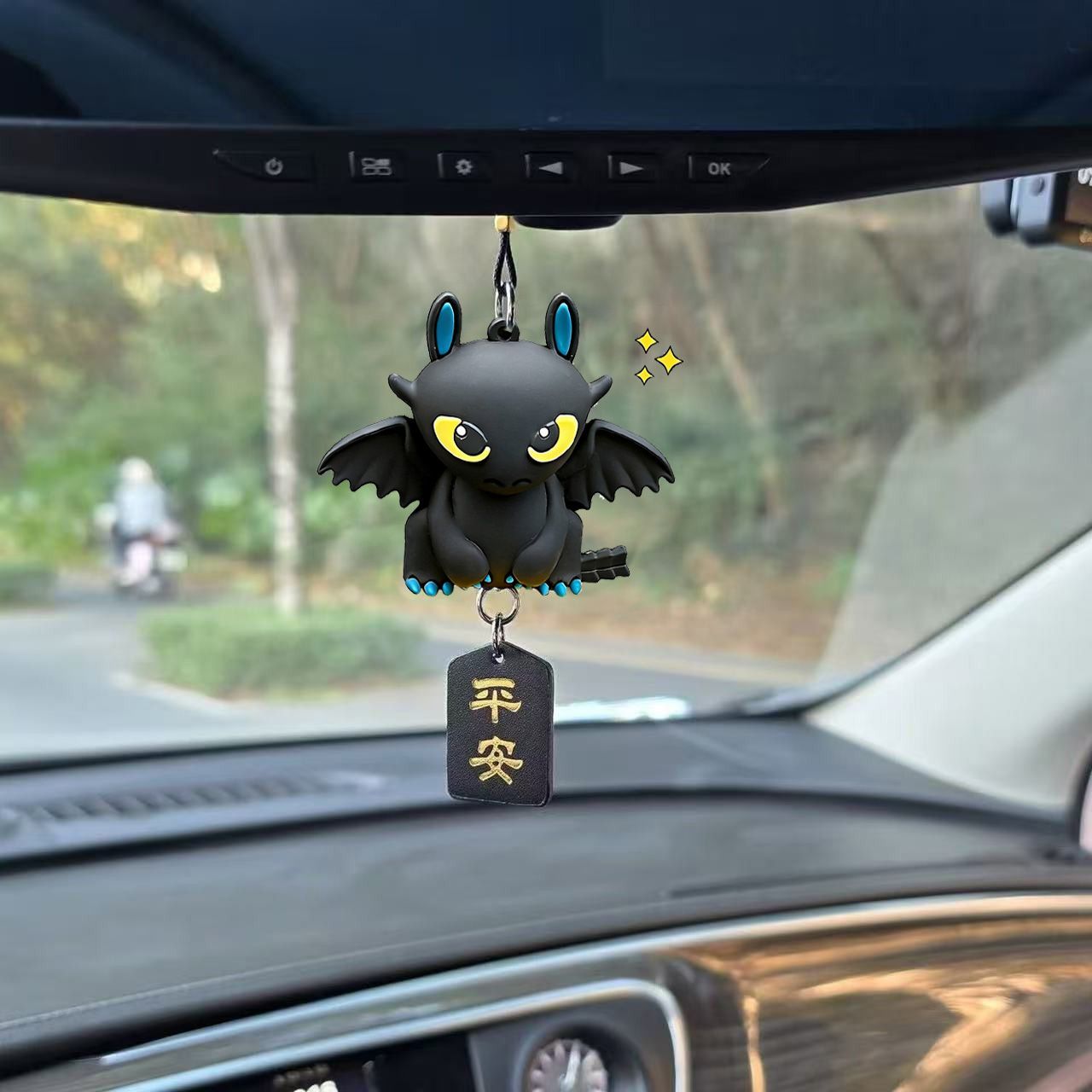 Toothless car hanging doll, cu - огляд і ціна Car Accessories Toy
